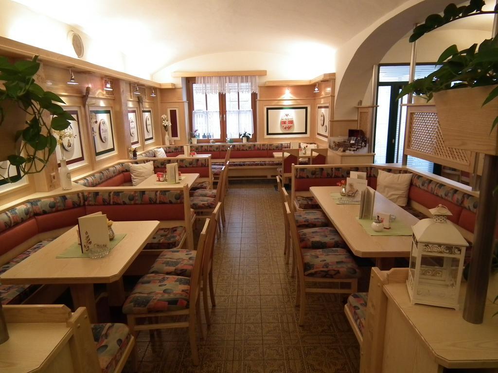 Hotel Die Traube Адмонт Экстерьер фото