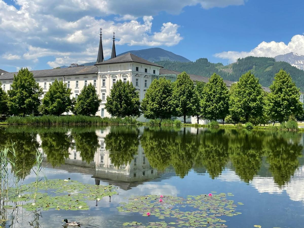 Hotel Die Traube Адмонт Экстерьер фото