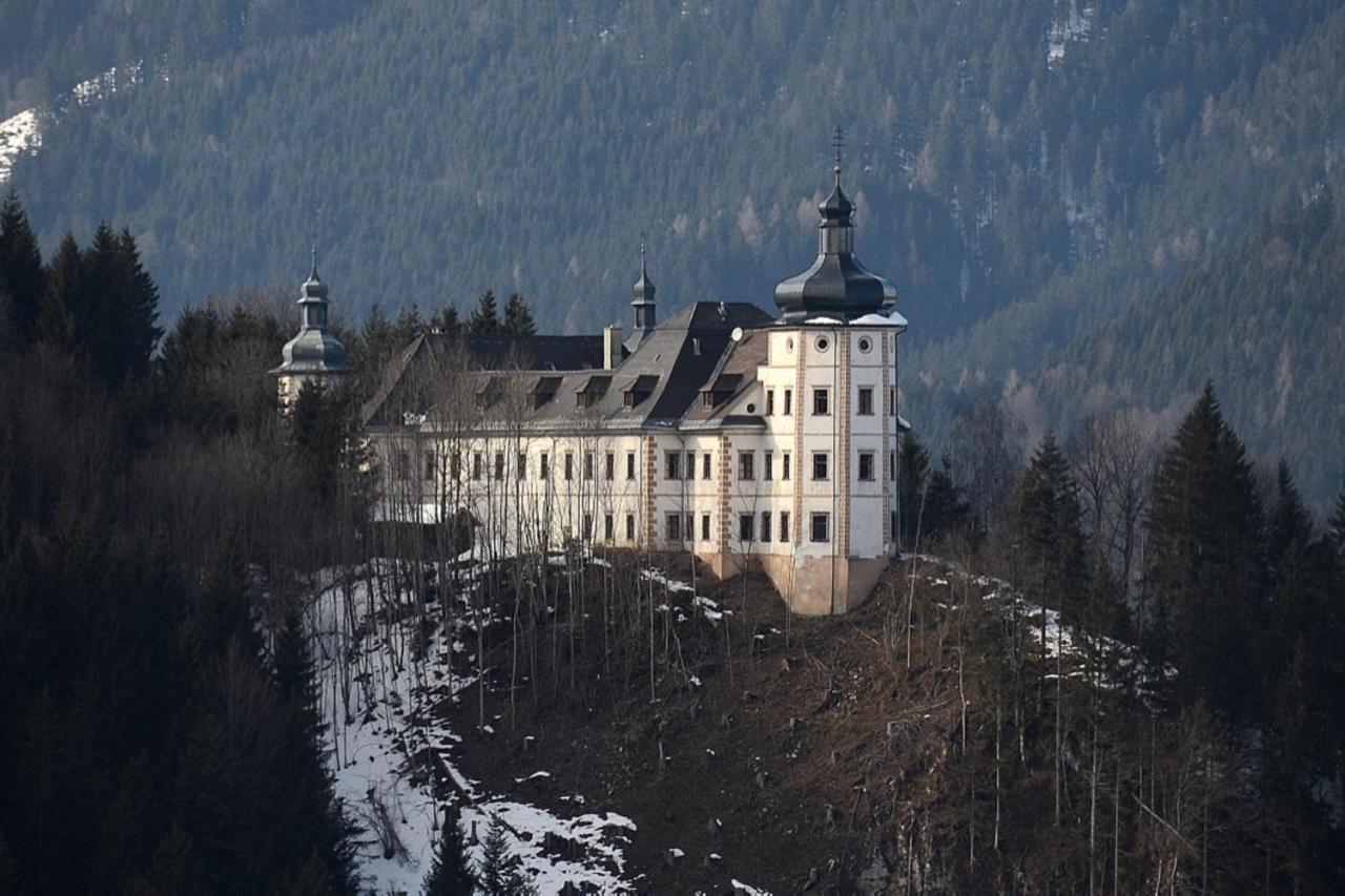 Hotel Die Traube Адмонт Экстерьер фото