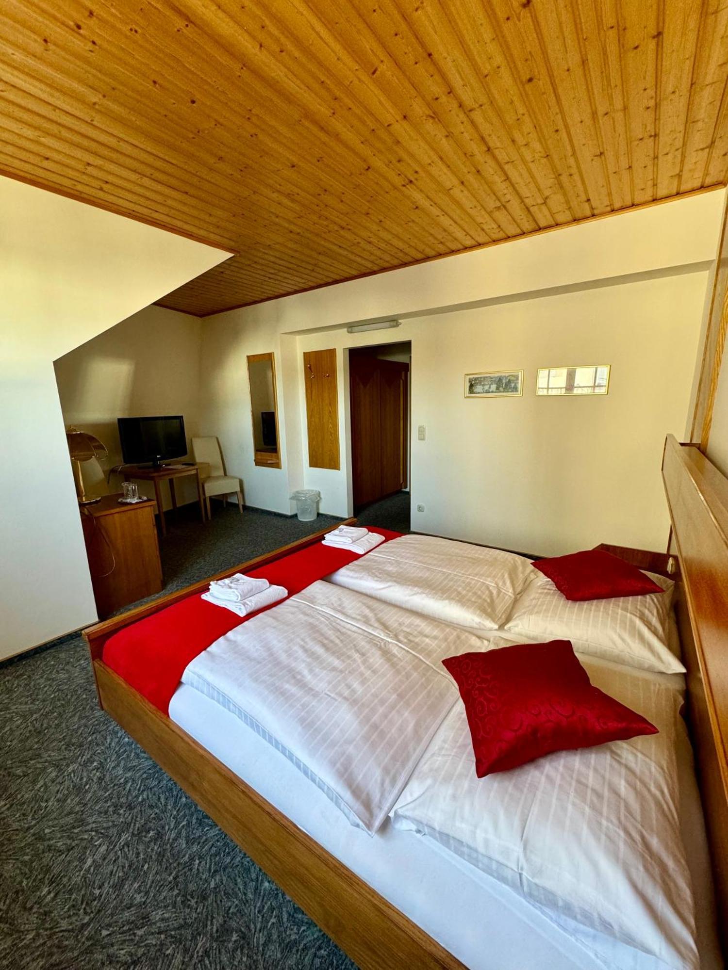 Hotel Die Traube Адмонт Экстерьер фото